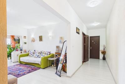 Apartament cu 3 camere decomandat, mobilat în Drumul Taberei - 3