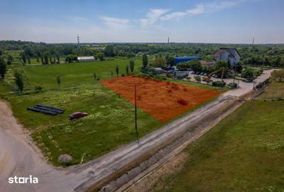 Teren de 2500 mp, în Ștefăneștii de Jos - 5