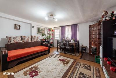 Casă cu 4 camere în Izvorani - 1