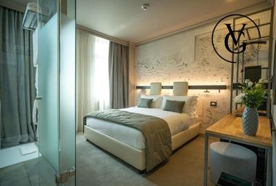 Casă individuală cu 7 camere cu Canalizare în Central - 18