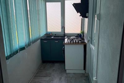Apartament cu 3 camere decomandat în Central - 3