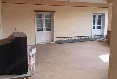 Casă cu 6 camere în Alioș - 2