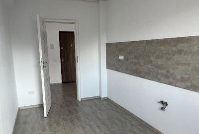 Apartament cu 2 camere si parcare supraterana inclusa nord est - 11