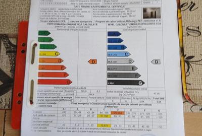 Apartament cu 3 camere decomandat în Exterior Vest - 3