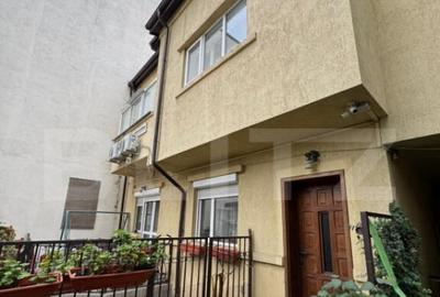 Casa de vanzare, 9 camere, 230 mp, zona - 13 Septembrie - 1