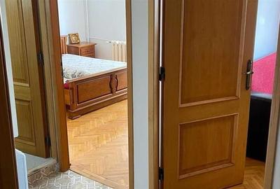 Apartament cu 3 camere decomandat în Vitan - 3