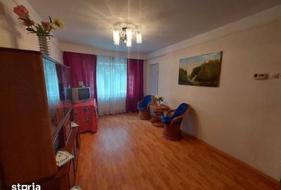 Apartament cu 3 camere decomandat în Central - 8