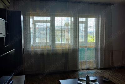 Apartament cu 2 camere decomandat în Valea Ialomiței - 2