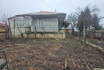Teren de 1240 mp, în Corni - 3