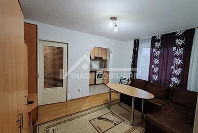 Apartament cu 3 camere semidecomandat, mobilat în Mănăștur