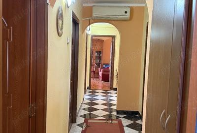 Apartament 4 camere, 2 balcoane, 2 grupuri sanitare - 4
