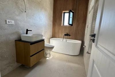 Duplex cu 3 camere cu Canalizare în Miroslava - 7