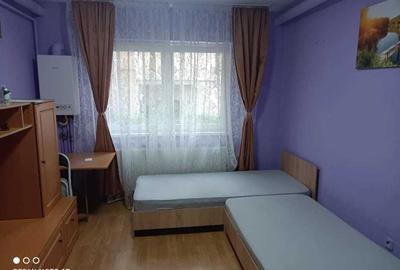 Garsonieră decomandată în Central - 1
