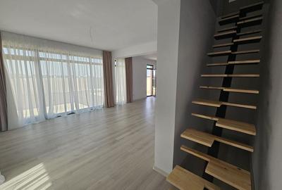 Casă cu 4 camere în Olteni - 6