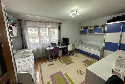 Apartament cu 2 camere decomandat în Central - 1