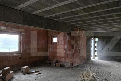 Casa la rosu, 191mp, teren 471mp. Viile satu Mare - 15