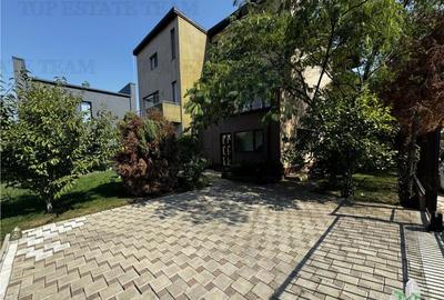 Casă cu 4 camere cu Canalizare în Mogoșoaia