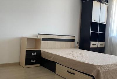 Apartament cu 3 camere decomandat, mobilat în Apărătorii Patriei - 3