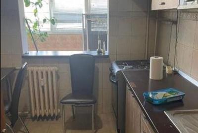 Apartament cu 3 camere decomandat în Rahova - 4