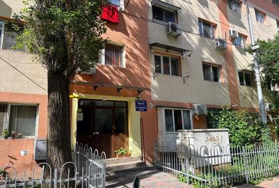 Apartament cu 3 camere decomandat în Vitan - 26