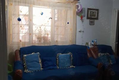 Apartament cu 3 camere decomandat în Dorobanți