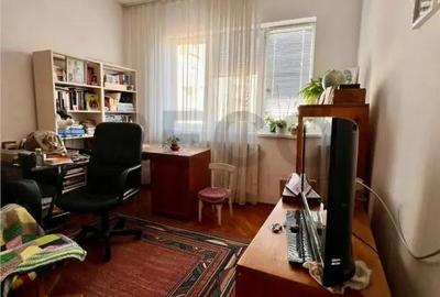 Apartament cu 3 camere decomandat în Dacia - 4