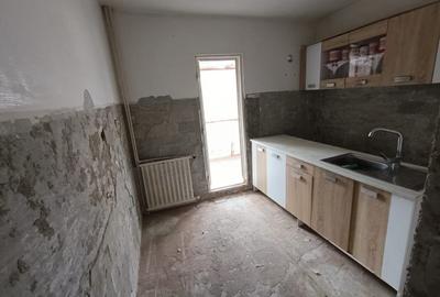 Apartament cu 2 camere decomandat în Gara - 3