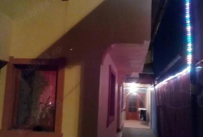 Casă cu 4 camere în Central - 5