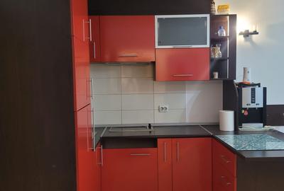 Apartament cu 2 camere decomandat în Central - 4