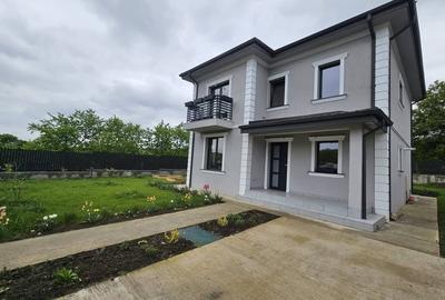 CASA PREMIUM 4 CAMERE , MIROSLAVA - 1