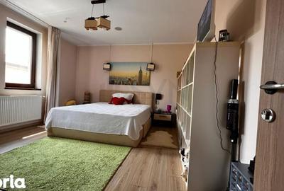 Casă cu 6 camere cu Teren 690 Mp în Central - 7