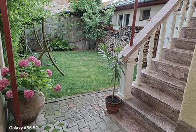 Casă cu 6 camere în Central - 6