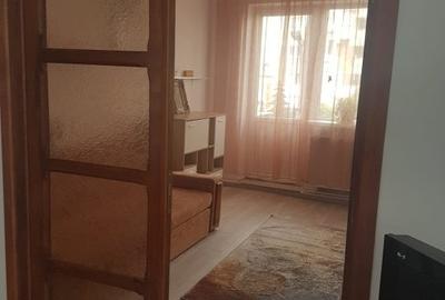 Apartament doua camere etaj unu, mobilat si utilat complet central, prin Ravirom - 3
