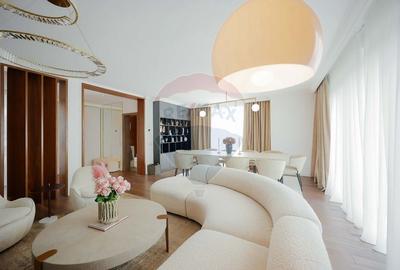 Vila premium zona dealuri situata pe Str. Caisilor - 24