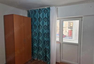 Apartament cu 3 camere în Traian - 2