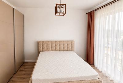 Apartament cu 3 camere decomandat în Lotus - 2