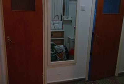 Drumul Taberei, Raul Doamnei, colt cu str. Segarcea - 3