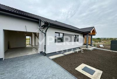 Casa de vis pe un singur nivel - 133 mp utili, teren de 670 mp - Cu CF! - 2