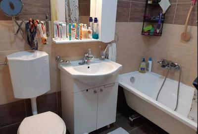 Casă cu 3 camere cu Teren 20 Mp în Exterior Vest