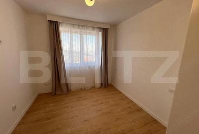Apartament cu 3 camere semidecomandat în Europa - 4