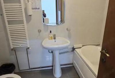 Apartament cu 3 camere decomandat în Central - 2
