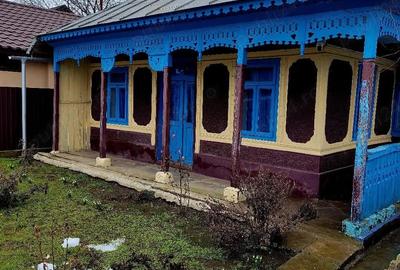 Casă cu 3 camere cu Teren 500 Mp în Tufești - 2