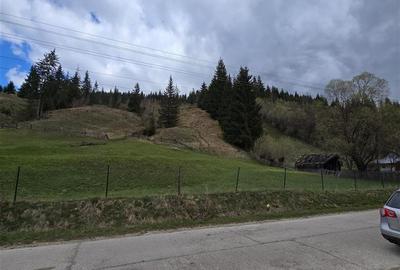 Teren intravilan de 9000 mp, în Central - 3