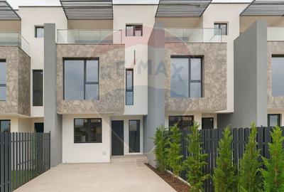 Casă cu 4 camere cu Teren 230 Mp în Exterior Est