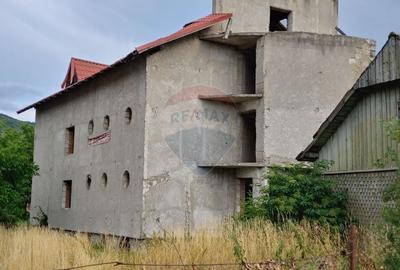 Casa /Vila+Teren intravilan 900 mp - Gura Humorului, Suceava - 2