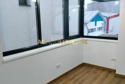 Duplex cu 5 camere cu Canalizare în Militari - 4