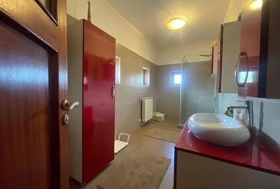 Pipera vila eleganta, spatioasa, garaj, piscina, gradina amenajata - 13