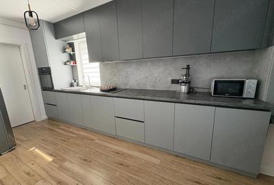 Apartament cu 3 camere decomandat în Central - 3