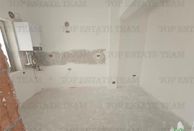 Casă cu 5 camere cu Teren 125 Mp în Ghencea