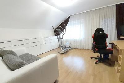 Casă individuală cu 6 camere cu Canalizare în Sânmartin - 8